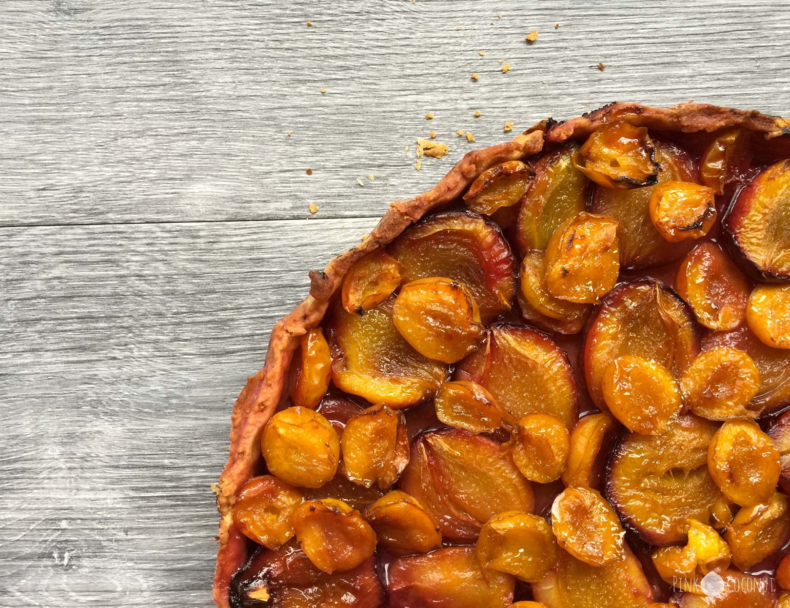 Image de ma Tarte aux Pruneaux et aux Mirabelles avec une recette de pâte brisée rapide et facile à réaliser